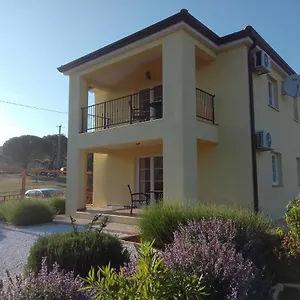 antonio-solimar-apartments.in-istria.net/